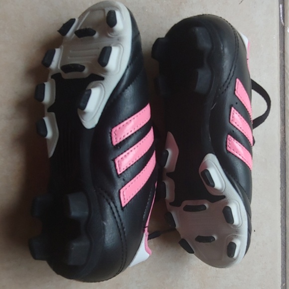 Adidas TRX Soccer Cleats - Picture 5 of 8